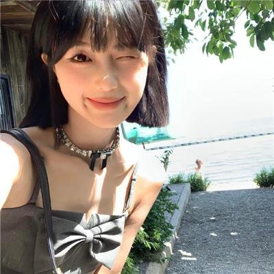 芙蓉女