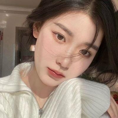 女孩梦三十